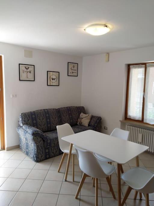 Appartamento Sunrelax Riva del Garda Buitenkant foto